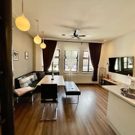 36 Pho Co Hotel & Suites Weimar  Buitenkant foto