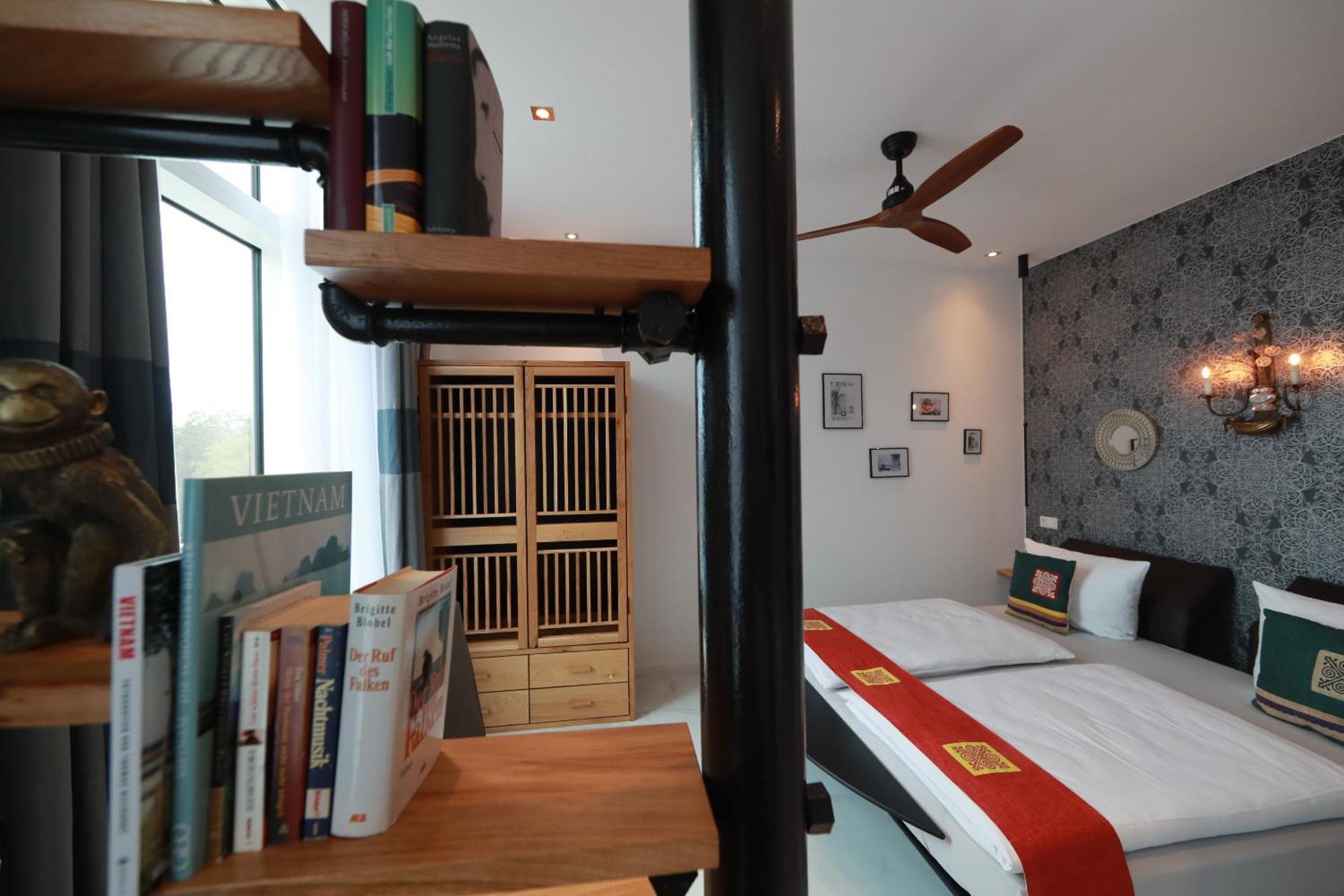 36 Pho Co Hotel & Suites Weimar  Buitenkant foto