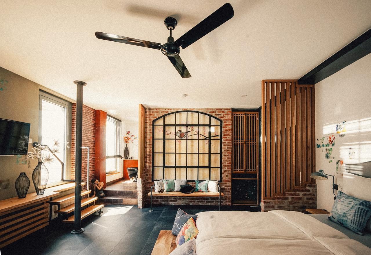 36 Pho Co Hotel & Suites Weimar  Buitenkant foto